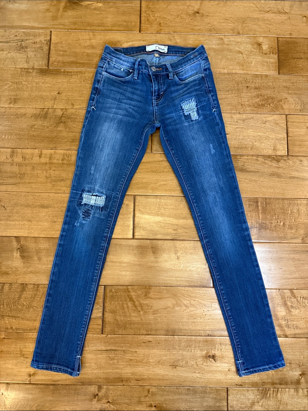 Dittos Skinny Distressed Jeans